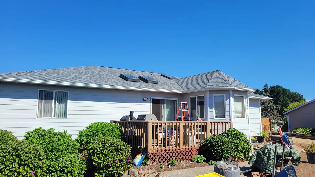 Roofing project by Davis Roofing & Exteriors — Staunton, Virginia (11)