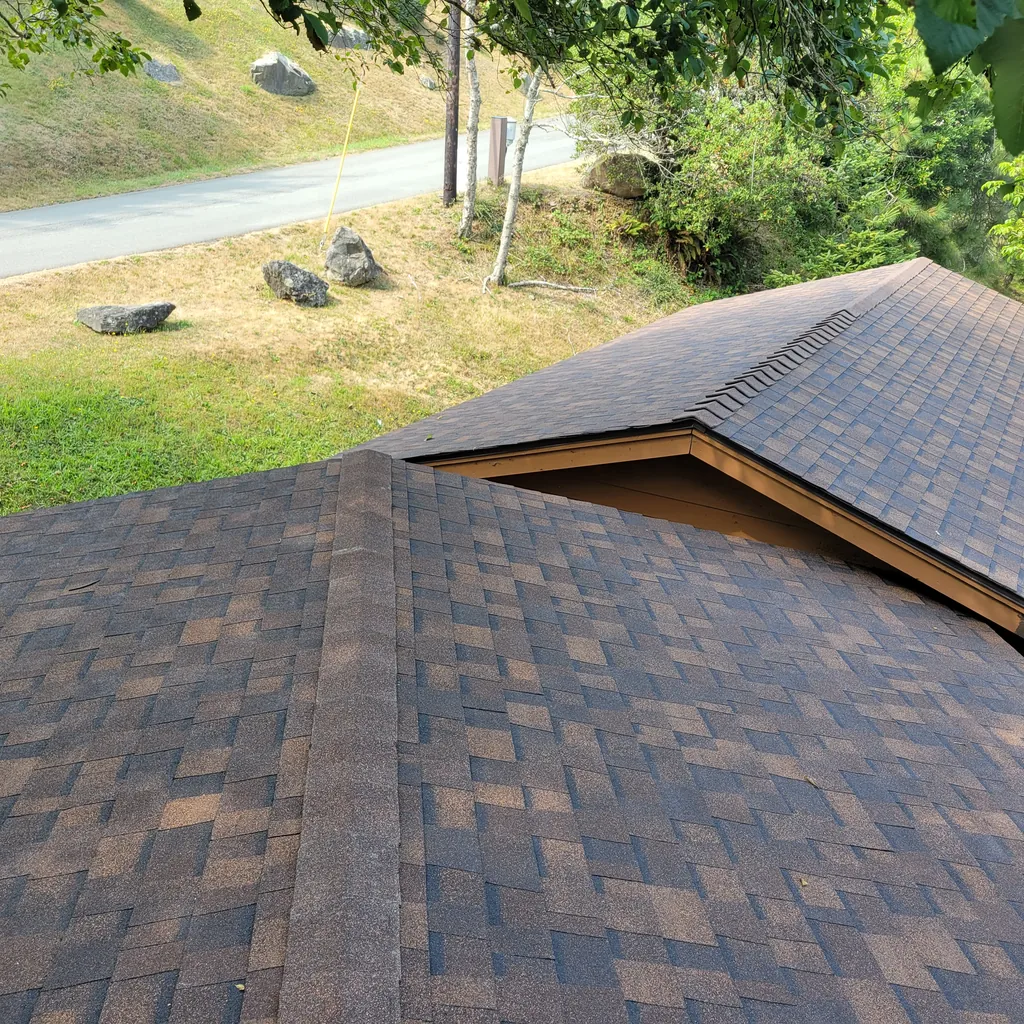 Roofing project by Davis Roofing & Exteriors — Staunton, Virginia (21)